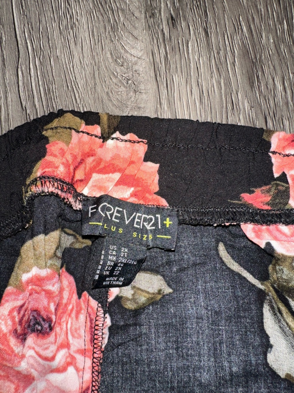 Black Shorts with Coral Pink Floral Print - Picture 3 of 3